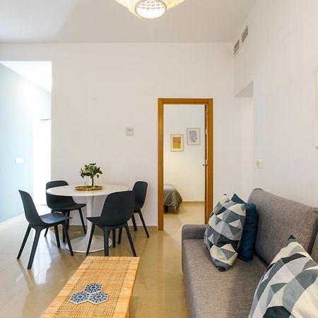 Apartamentos Diaber San Leandro Sevilla Kültér fotó