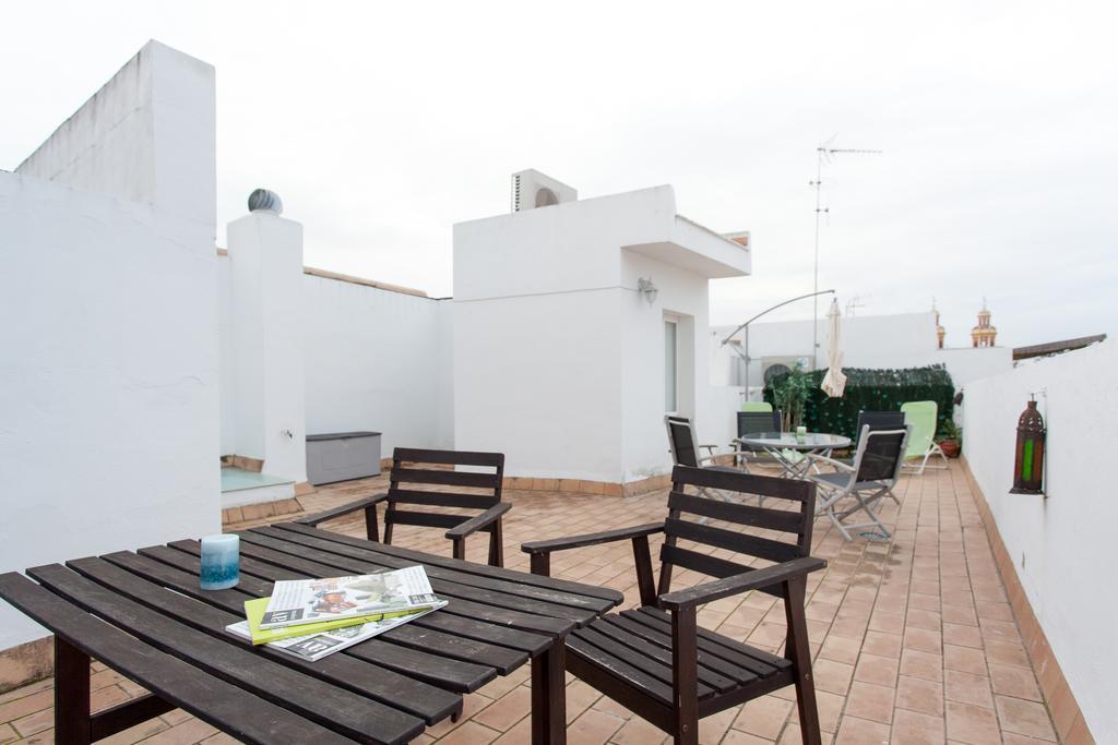 Apartamentos Diaber San Leandro Sevilla Szoba fotó